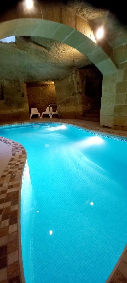 Ta Majsi Farmhouse With Indoor Heated Pool San Lawrenz Exterior foto